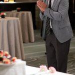 献花（けんか）について、やり方・花の向き・供花との違い・献花台まで完全解説